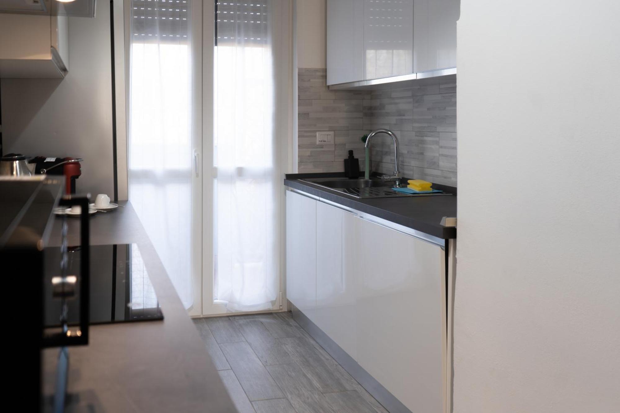 10min Rhofiera & Sansiro - 5min Metro - Ac - Freeparking Appartamento *