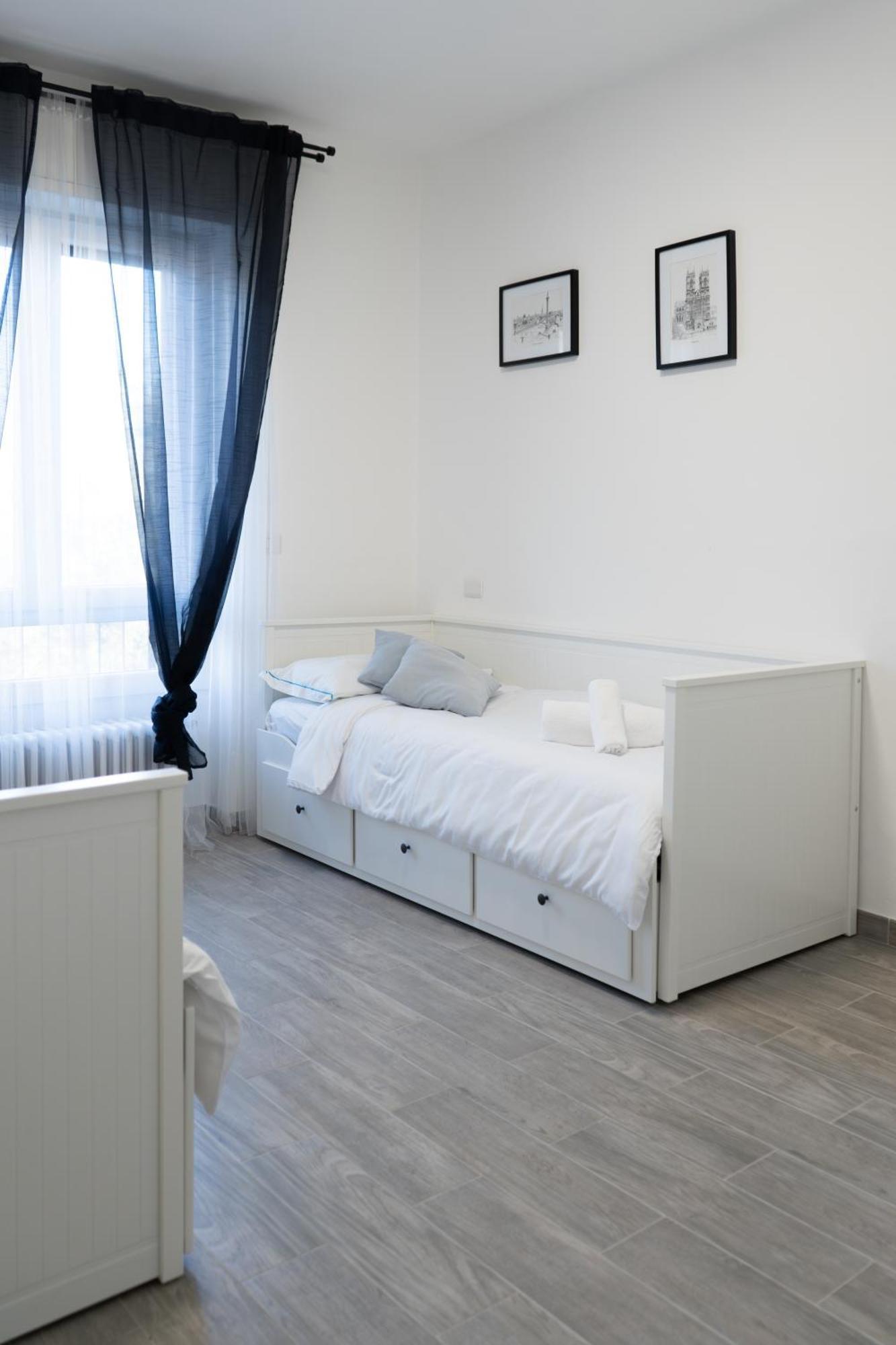 10min Rhofiera & Sansiro - 5min Metro - Ac - Freeparking Milano