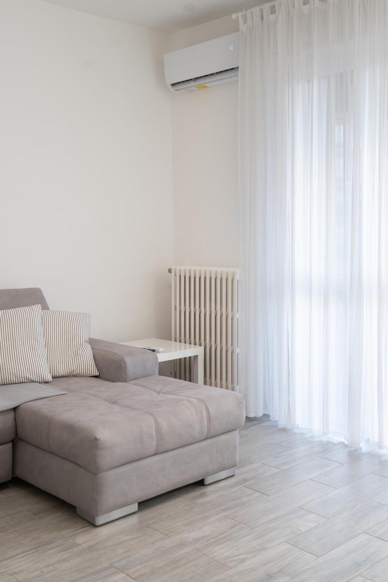 10min Rhofiera & Sansiro - 5min Metro - Ac - Freeparking Appartamento