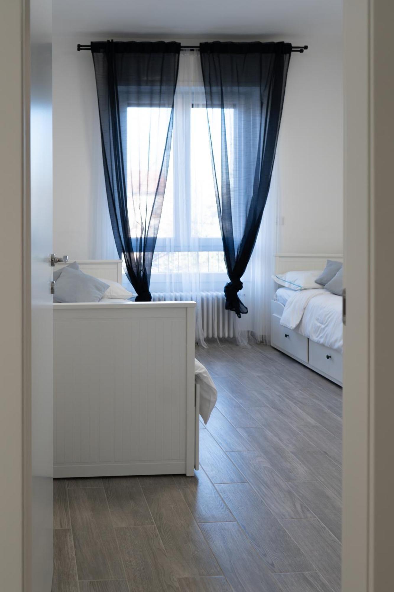 10min Rhofiera & Sansiro - 5min Metro - Ac - Freeparking * Milano