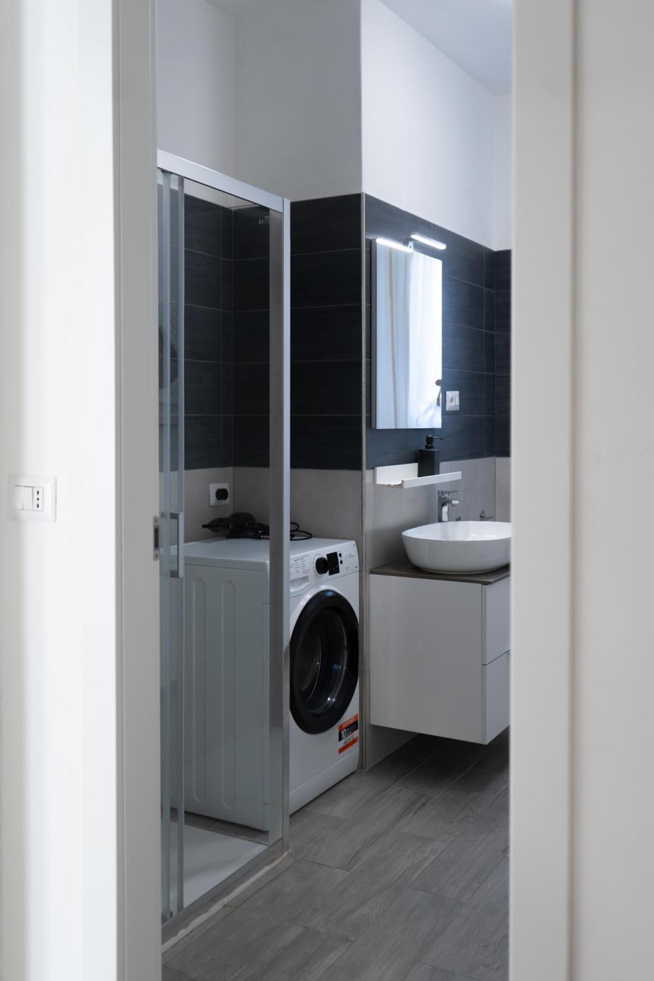 10min Rhofiera & Sansiro - 5min Metro - Ac - Freeparking * Milano